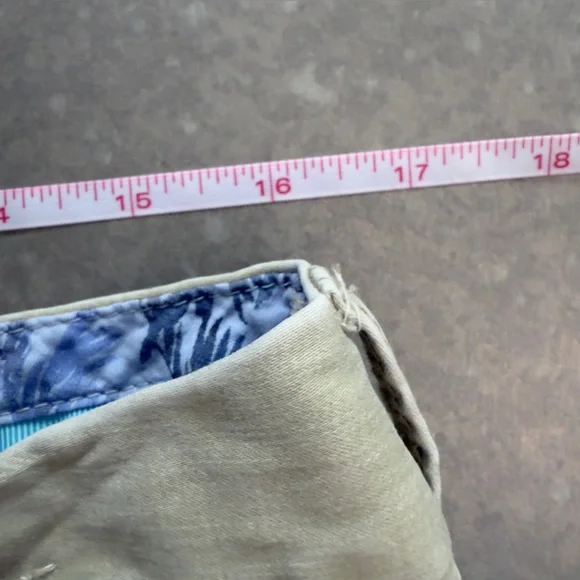 Tommy Bahama Khaki Flat-Front Relaxed Chino Pants - Size 35x30 - Picture 12 of 12